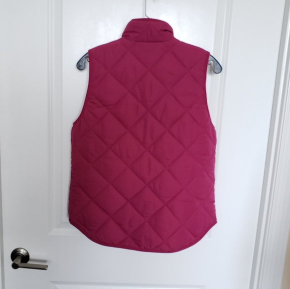 NWT J.Crew Factory Berry Puffer Vest - Picture 3 of 13